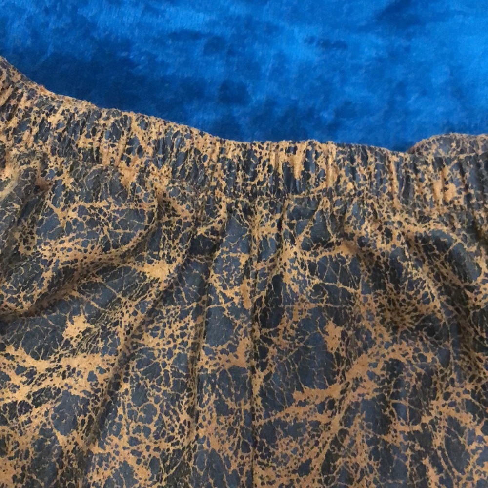 Crazy Train Shorts - Picture 3 of 5